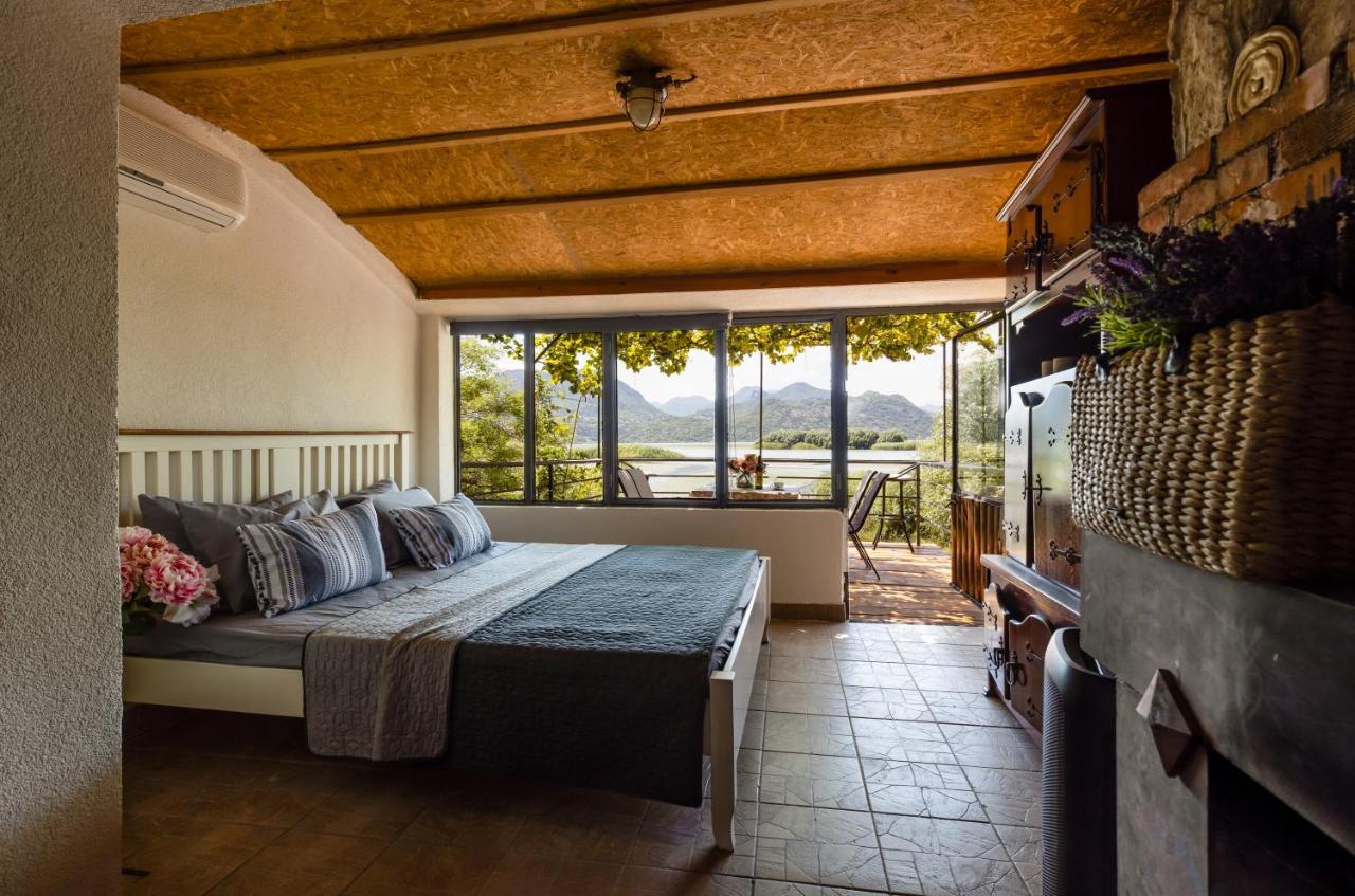 Lake House Buric Vranjina Extérieur photo