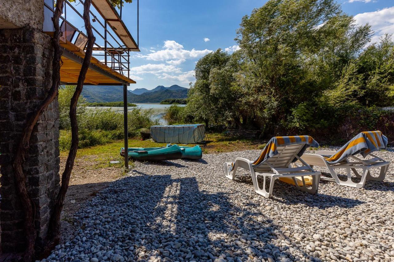 Lake House Buric Vranjina Extérieur photo